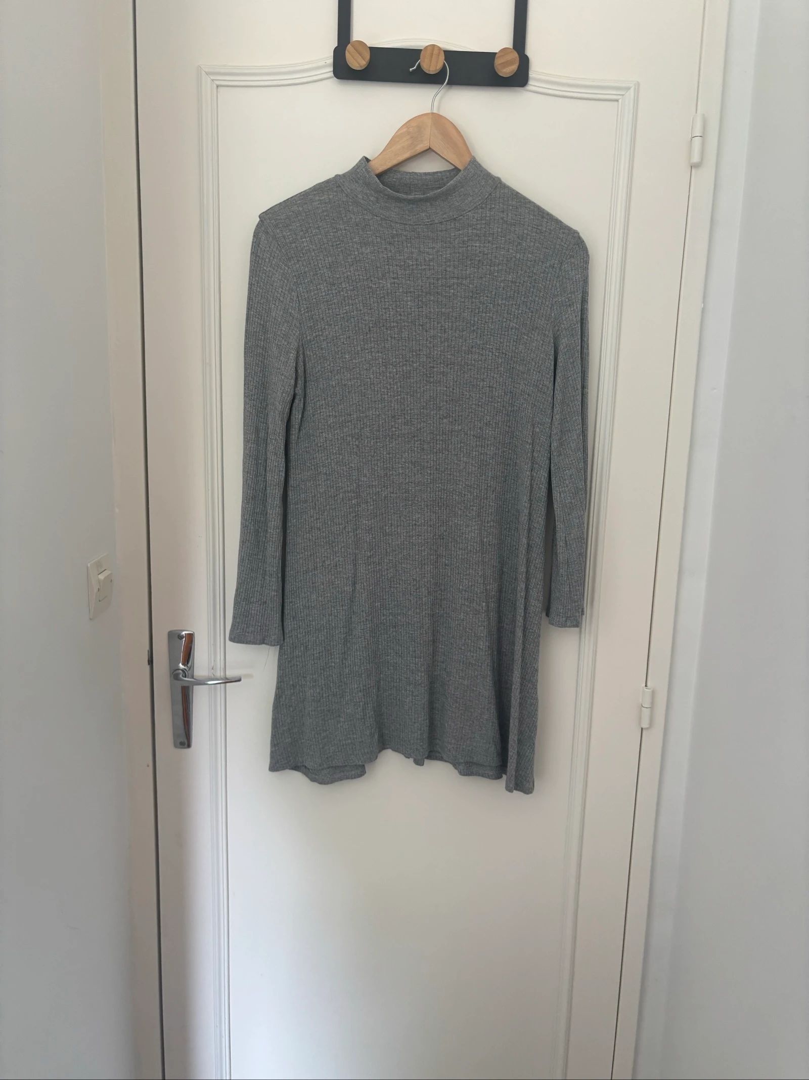 182/ Robe évasée grise - Gemo - Taille L